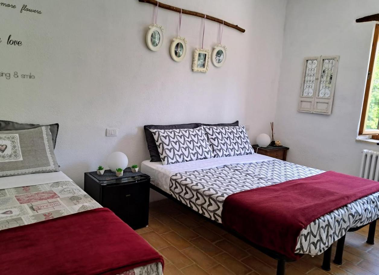 Le Ginestre Guesthouse Assisi Quarto foto