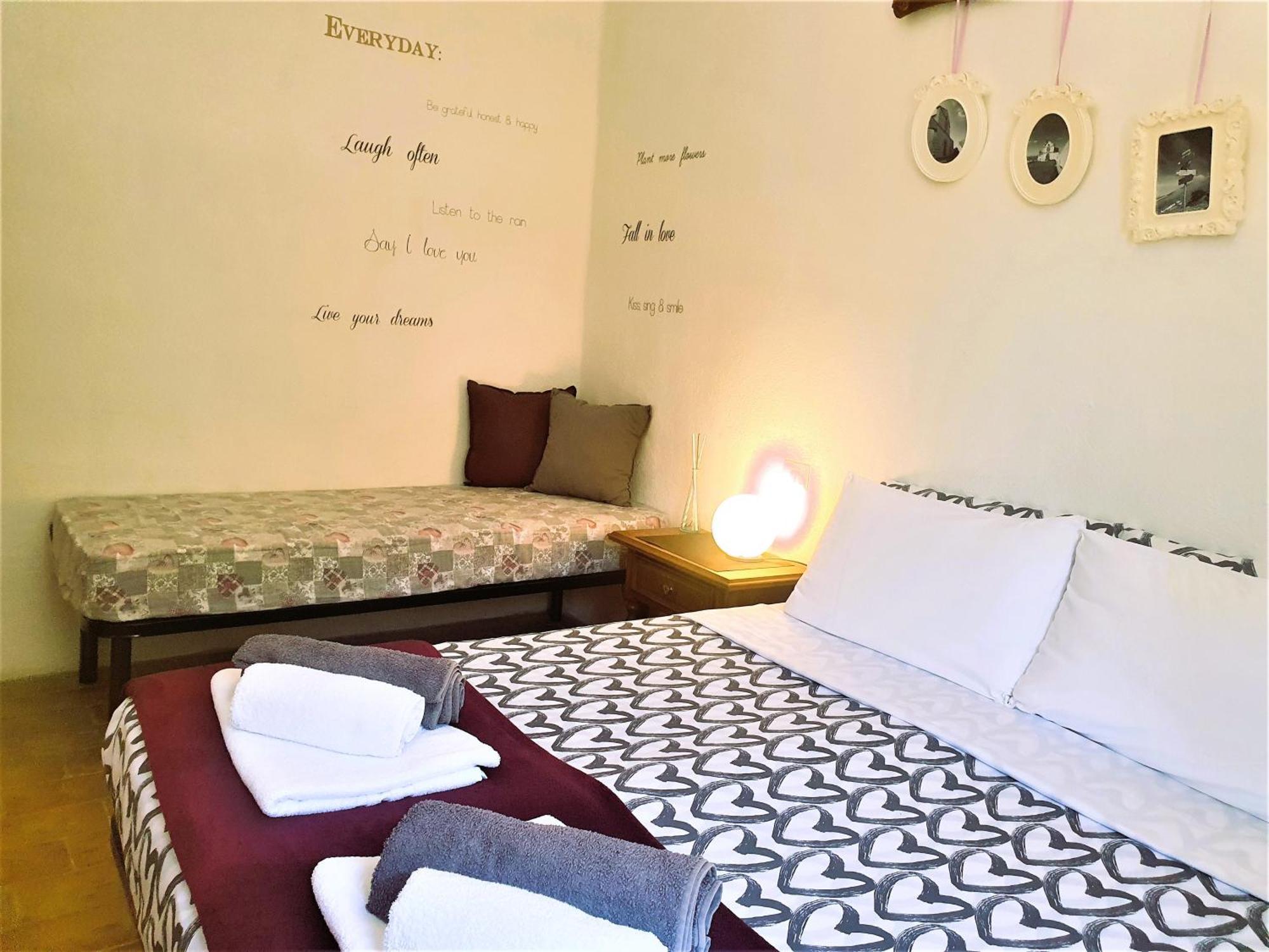 Le Ginestre Guesthouse Assisi Quarto foto